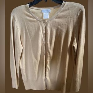 Worthington Women’s Beige Button Down Sweater Size Small